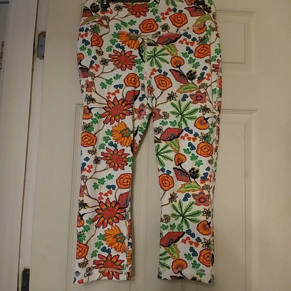 Zelos Womens Capri Leggings 